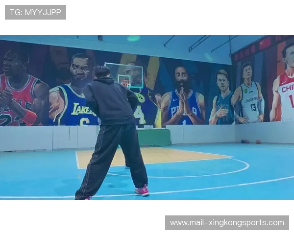 飞盘玩家在海边接到难度拉满的反风球