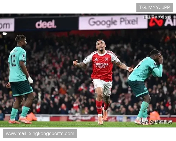 阿森纳防线告急，两将伤退亟需轮换