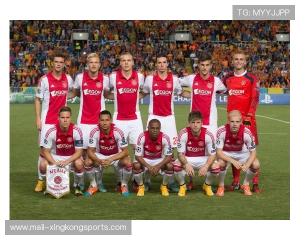 阿贾克斯继续领跑荷甲，冠军争夺形势严峻，阿贾克斯荷兰杯